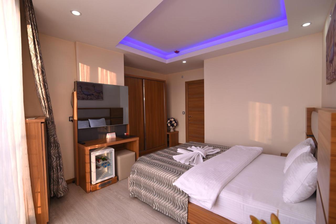 Mus Grand Hotel ภายนอก รูปภาพ