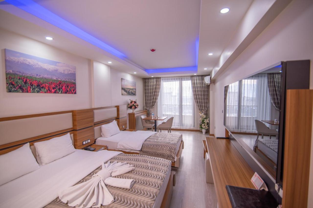 Mus Grand Hotel ภายนอก รูปภาพ