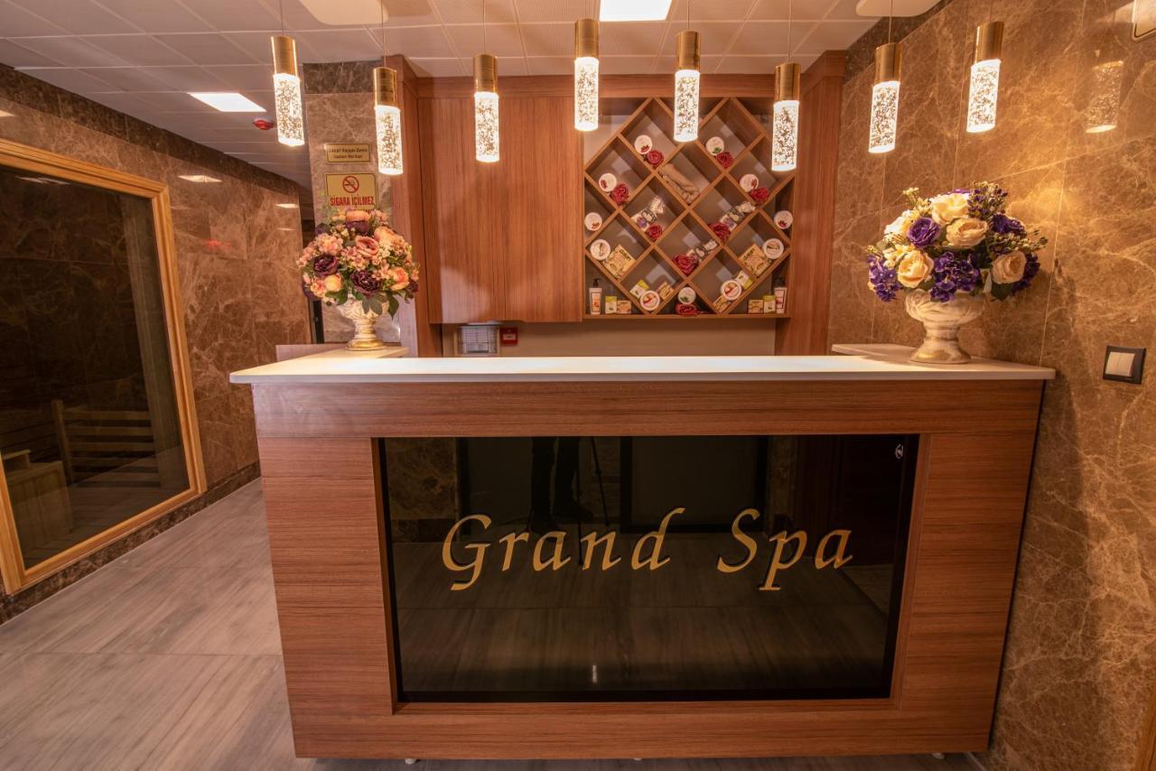 Mus Grand Hotel ภายนอก รูปภาพ