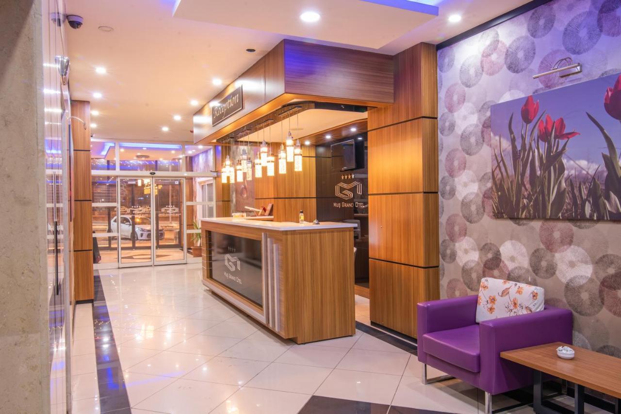 Mus Grand Hotel ภายนอก รูปภาพ